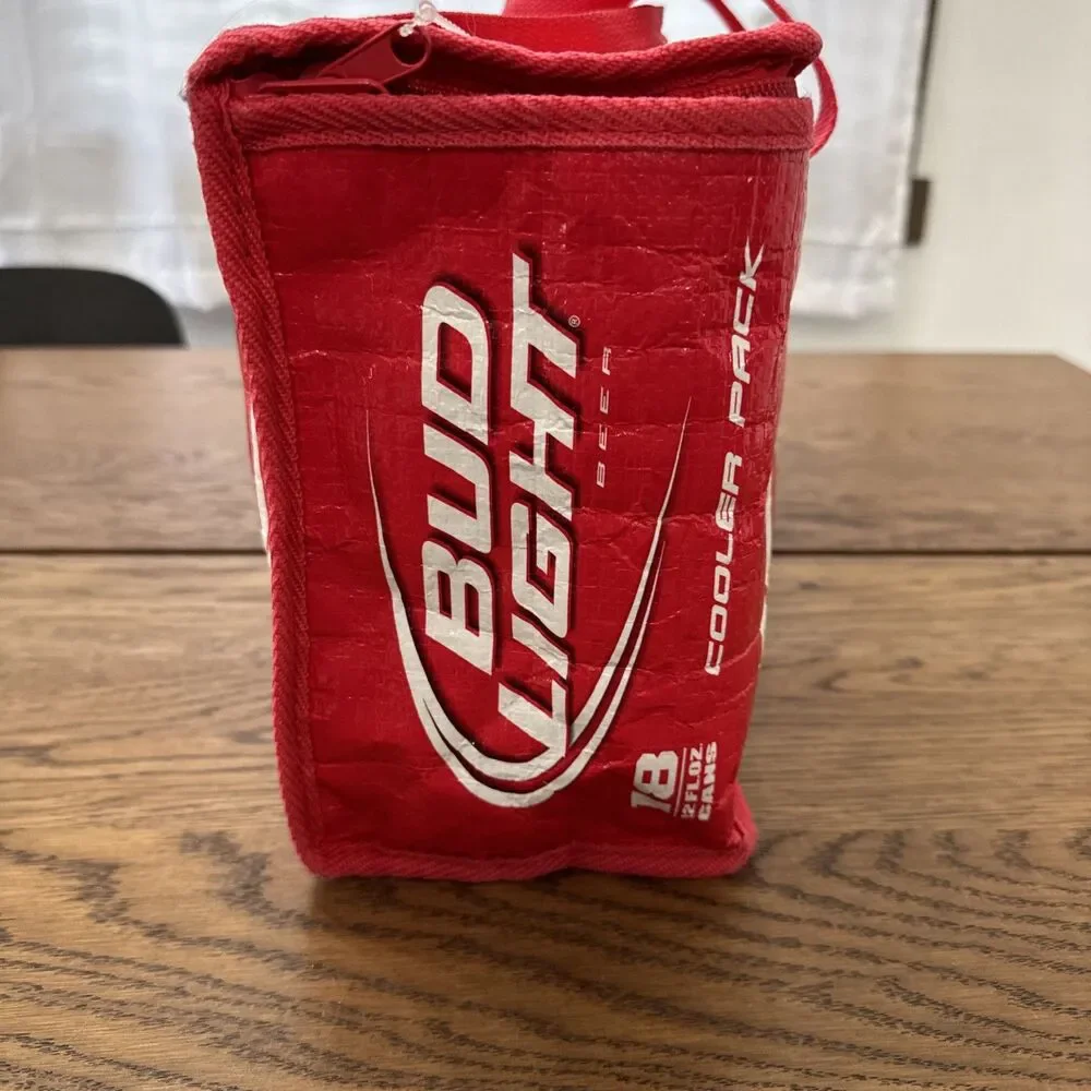 BUD LIGHT 18 Can Beer Cooler Pack Tote Lined Bag Bud Light RED 2009 no tags